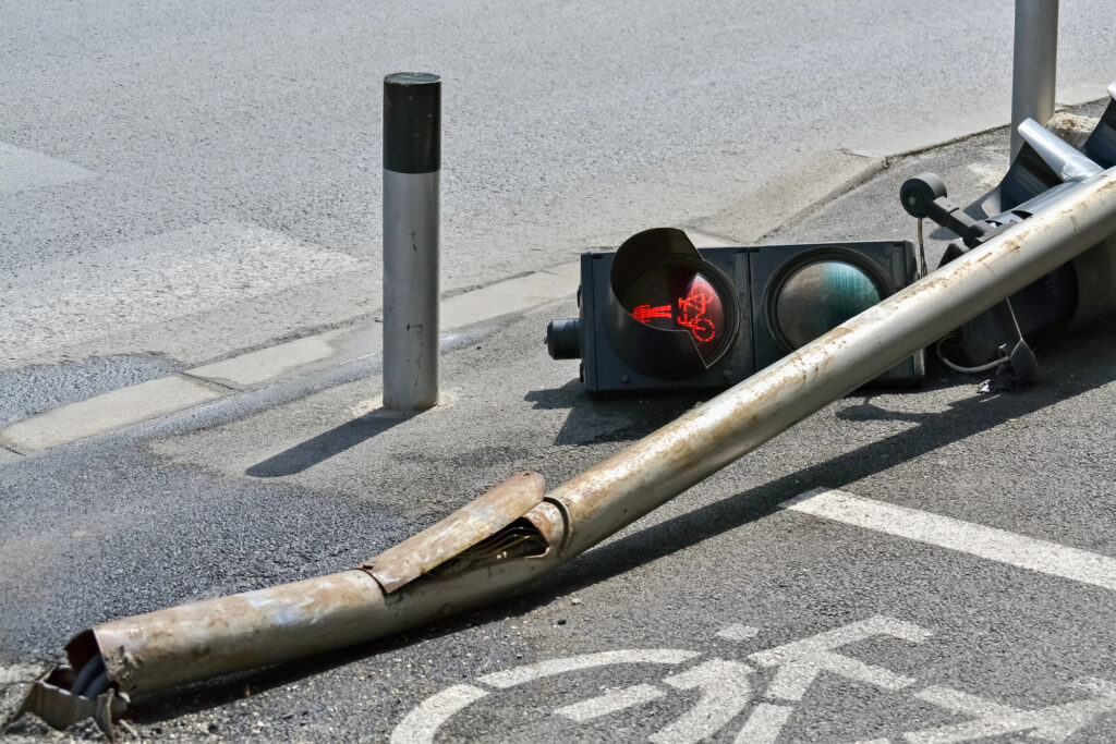 Wrongful Death Due to Defective Traffic Signals: The Role of an Attorney